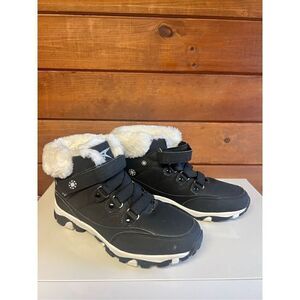 Ashion  Woman’s Fur Lined Boots Sz 39 (8-8.5)